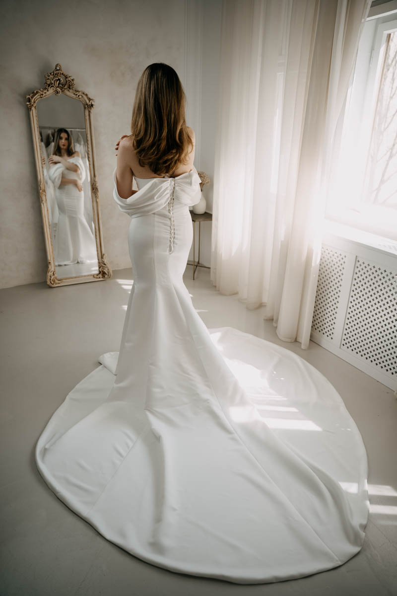 Gina ruha